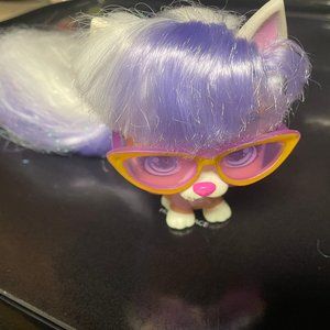VIP Pets Surprise Hair Reveal Doll
